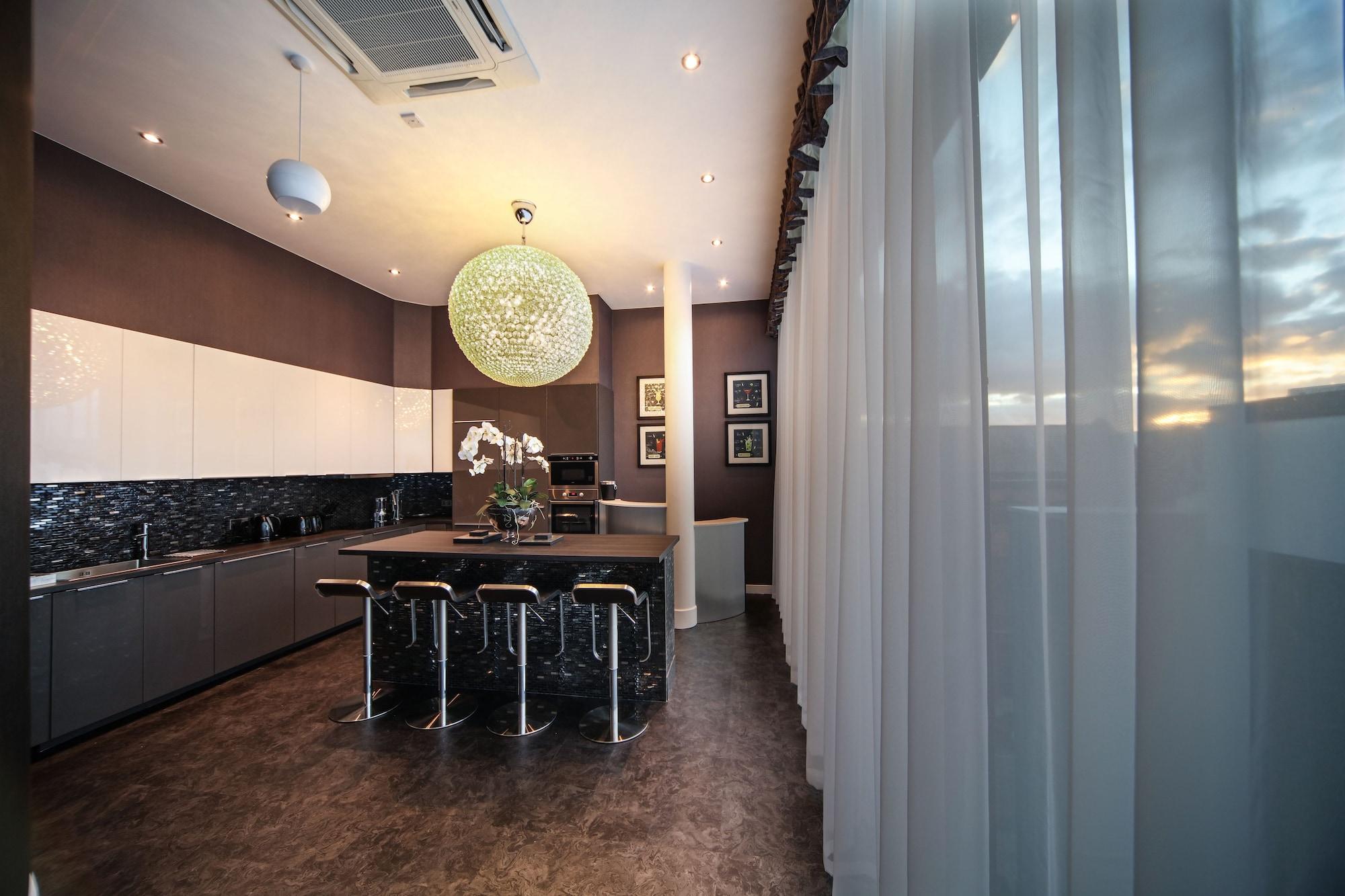 Epic Apartments Seel Street ลิเวอร์พูล ภายนอก รูปภาพ