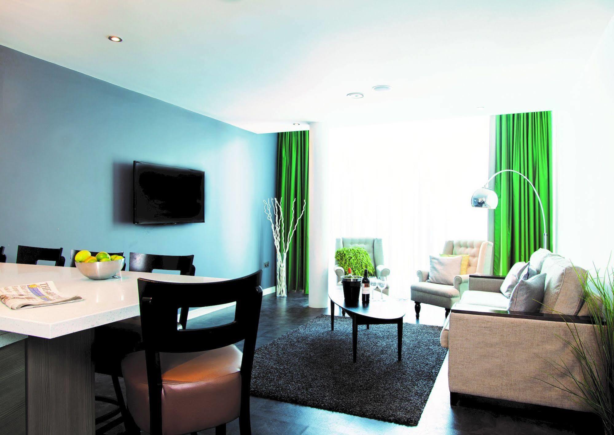 Epic Apartments Seel Street ลิเวอร์พูล ภายนอก รูปภาพ