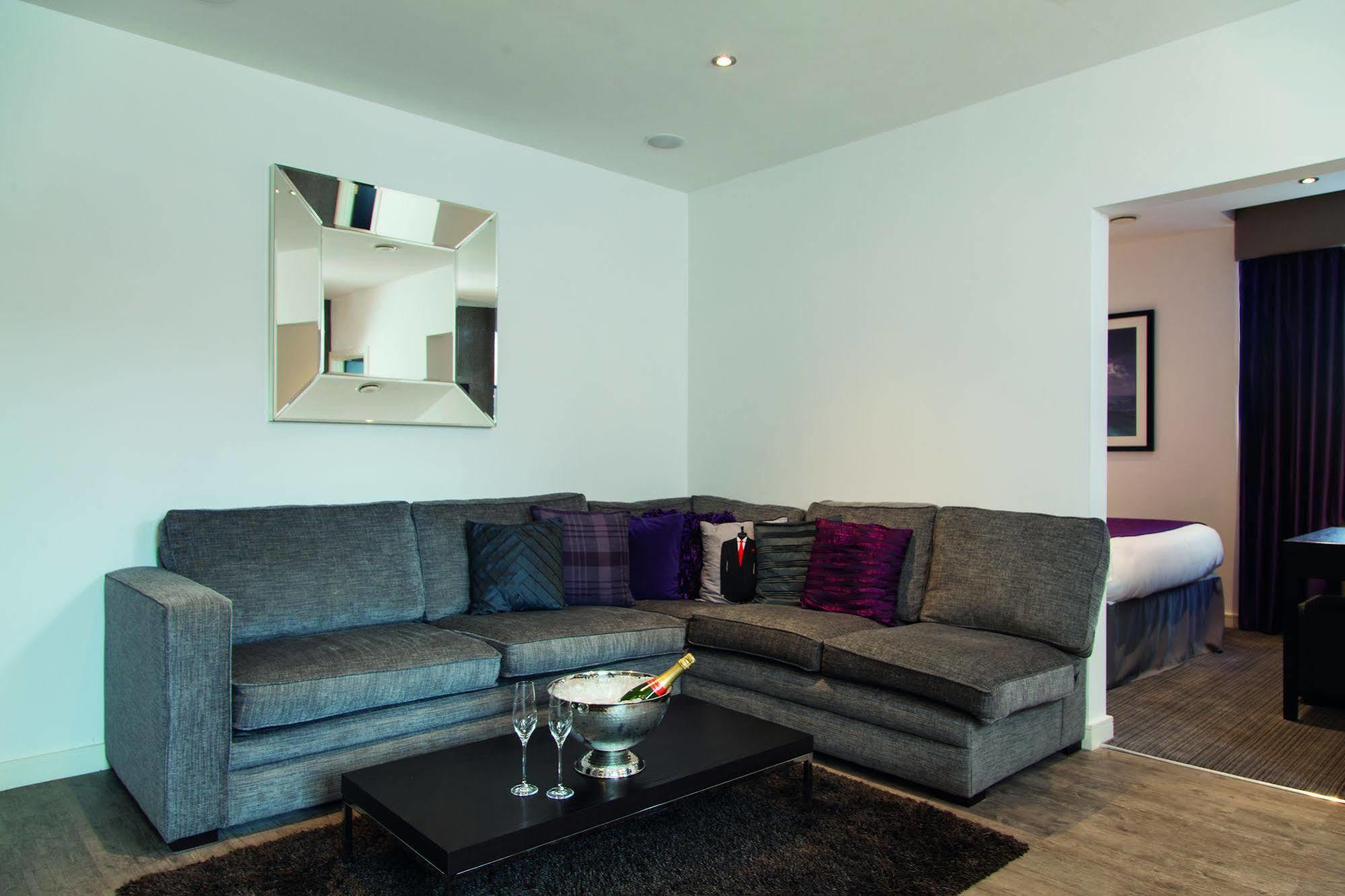Epic Apartments Seel Street ลิเวอร์พูล ภายนอก รูปภาพ
