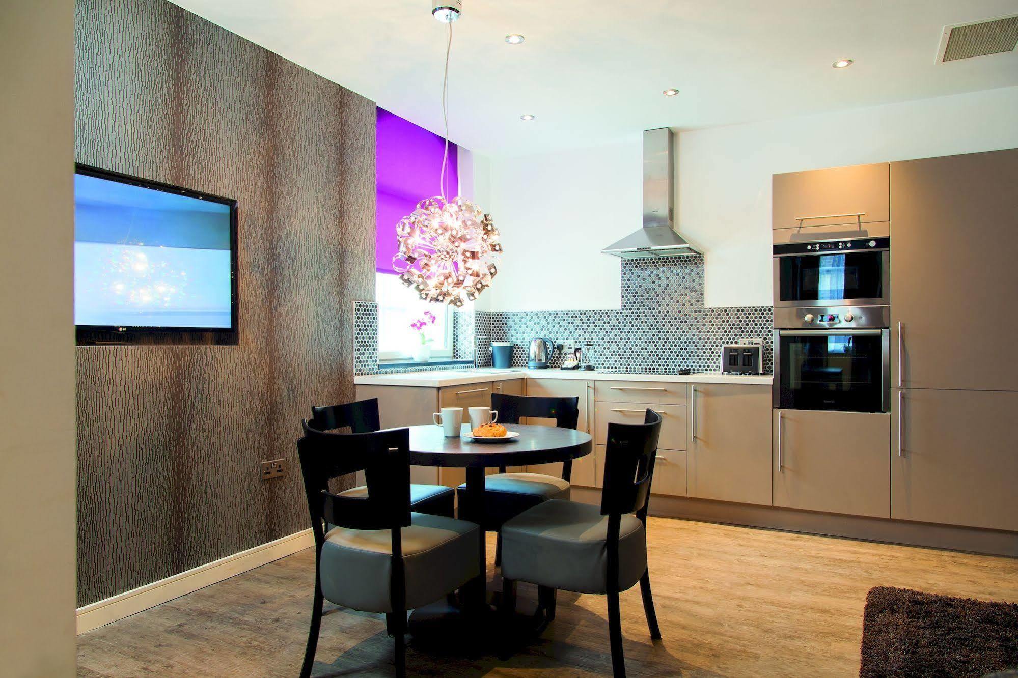 Epic Apartments Seel Street ลิเวอร์พูล ภายนอก รูปภาพ